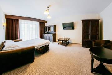 Фотографии Отель Piatra Pinului Ski & Spa г. Гура-Гуморулуй (Румыния) №2 Фото Отель Piatra Pinului Ski & Spa г. Гура-Гуморулуй 2