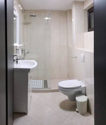 Фото номера Люкс с балконом Гостевой дом Residence Ghinita Bucovina г. Гура-Гуморулуй 7