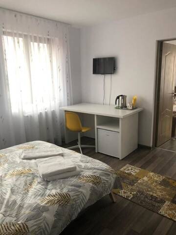 Фото номера Семейный люкс Гостевой дом Casa Adela г. Гура-Гуморулуй 9