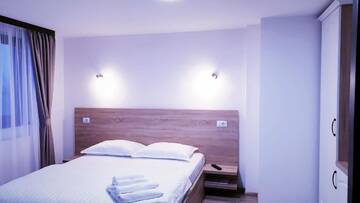 Фото номера Двухместный номер с 1 кроватью и террасой Гостевой дом Pensiunea Aida г. Гура-Гуморулуй 5