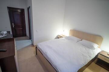 Фото номера Одноместный номер с видом на горы Отель Chalet 173 г. Гура-Гуморулуй 15