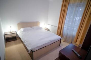 Фото номера Одноместный номер с видом на горы Отель Chalet 173 г. Гура-Гуморулуй 17