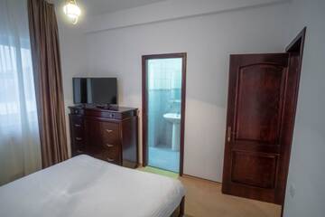 Фото номера Апартаменты с видом на горы Отель Chalet 173 г. Гура-Гуморулуй 7