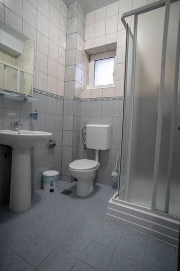 Фото номера Двухместный номер с 2 отдельными кроватями и видом на горы Отель Chalet 173 г. Гура-Гуморулуй 2