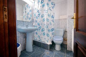 Фотографии Отель Hotel Simeria г. Гура-Гуморулуй (Румыния) №4 Фото Отель Hotel Simeria г. Гура-Гуморулуй 4