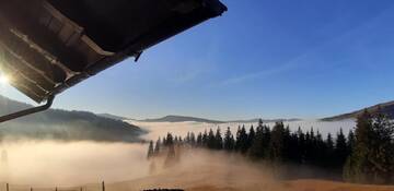 Фото номера Дом с 5 спальнями Дома для отпуска Bucovina Sky View г. Гура-Гуморулуй 15